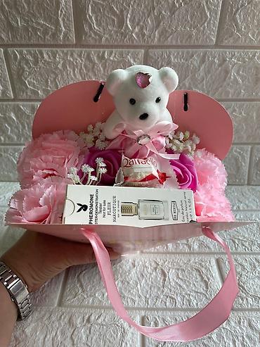 Praznična dekoracija: 🌸🌷 cvetni box setovi 🌷🌸 tražiš savršen poklon koji ostavlja bez daha? — 16