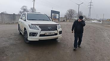 lt 46: Lexus LX: 2014 г., Автомат, Бензин, Внедорожник — 1