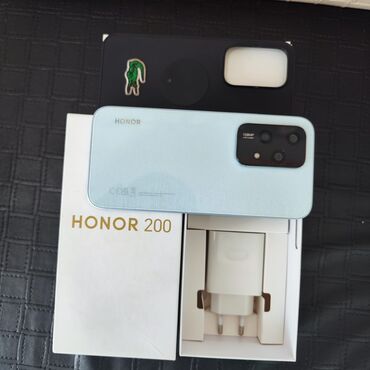 honur 200: Honor 200 Lite, 256 GB