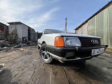Audi: Audi 100: 1989 г., Седан — 1