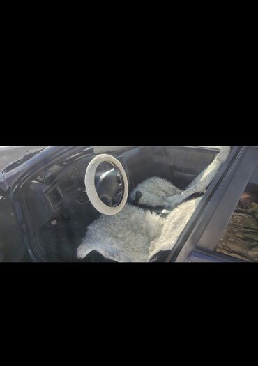 Toyota: Toyota Carina E: 1996 г., 1.6 л, Механика, Бензин, Седан — 9