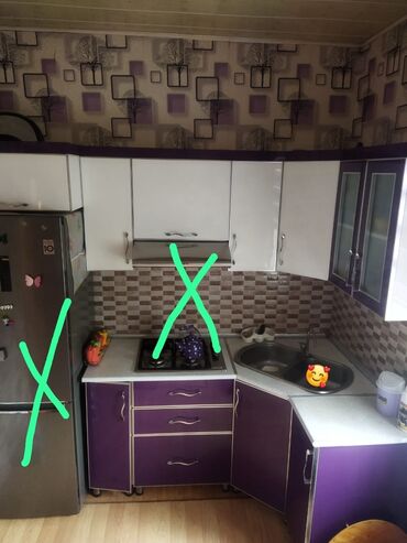 мебель для кухни бу: Mətbəx mebeli dəsti - Künc yerləşimi olan praktik mətbəx dəsti -