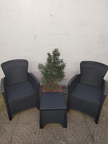 Setovi stolova i stolica: Baštenski set + roštilj na ugalj - Dva prostrana naslonska stolca od — 6