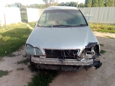 runx alex: Toyota Gaia: 2004 г., 2 л, Автомат, Бензин, Вэн/Минивэн