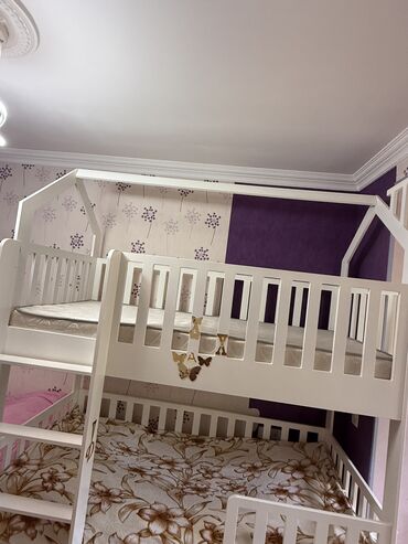 Oğlan və qız üçün, İşlənmiş, Çarpayı, Matras ilə, Siyirməli, Taxta