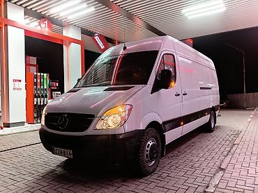 Легкий грузовой транспорт: Легкий грузовик, Mercedes-Benz — 2