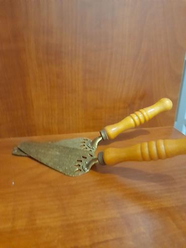 Qab-qacaq və mətbəx ləvazimatları: 2 ədəd mətbəx üçün tort/piroq spatulası dəsti. Metal başlıqlı və — 2