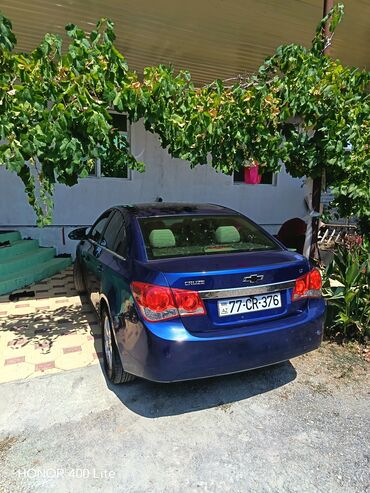 ихсан авто в рассрочку: Chevrolet Cruze: 1.4 л | 2012 г. 399400 км Седан