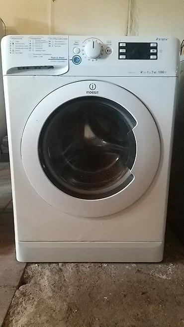 indesit kondisioner: Indesit önyükləmə paltaryuyan maşın - Yük tutumu: 7 kq - Enerji — 1