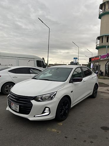 byd han ev: Chevrolet Onix: 2020 г., 1 л, Бензин, Седан — 9