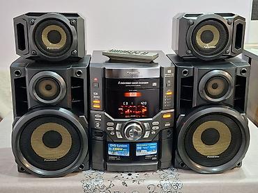 Musiqi mərkəzi "Panasonic".Bluetooth,AUX,Disk,radio, kasset.Tam işlək