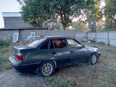 Daewoo: Daewoo Nexia: 2005 г., 1.6 л, Механика, Бензин, Седан