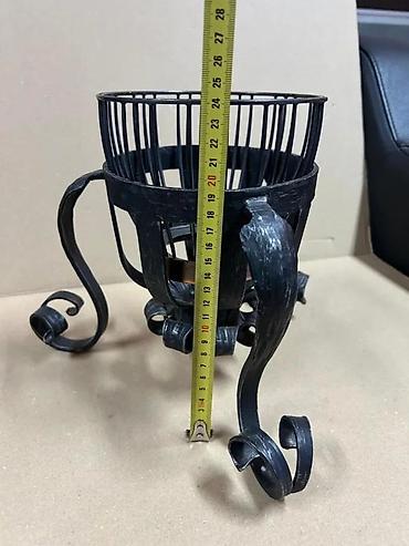 Žardinjere: Kovane gvozdene postolje/korpa za cveće - Materijal: kovan gvožđe — 9