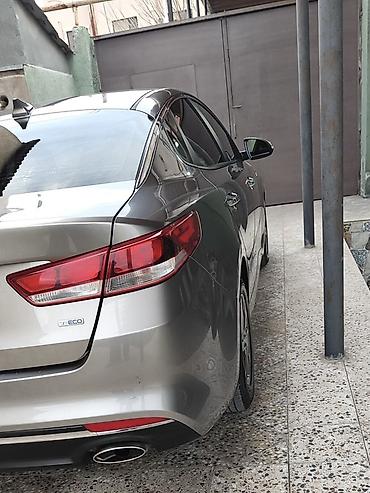 2016: Kia Optima: 1.6 l | 2016 il Sedan — 4