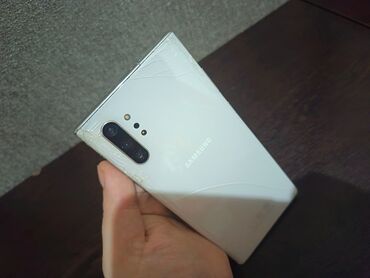 a 10 s: Samsung Note 10 Plus, rəng - Ağ