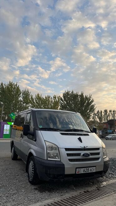 купить багажник на крышу авто в бишкеке: Ford Transit 3: 2011 г., 2.2 л, Механика, Дизель, Van