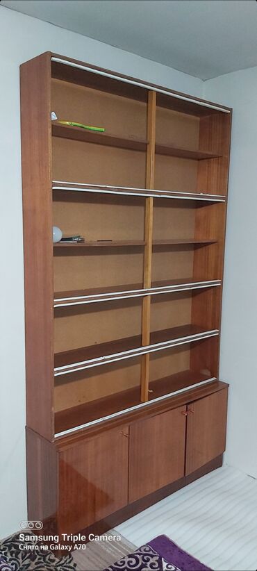 дом на колесах купить бишкек: Книжный шкаф, Дерево
