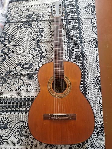gibson gitara: Винтажная классическая 6-струнная гитара марки Cremona (производство — 1