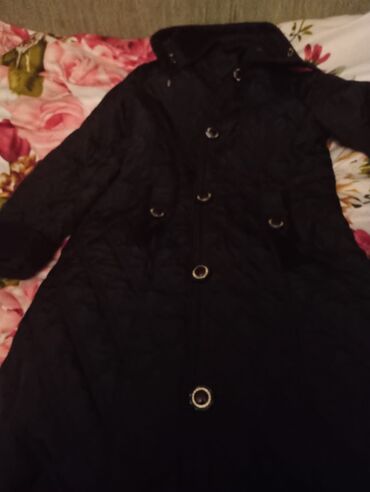 женское пальто на синтепоне: Пальто M (EU 38)