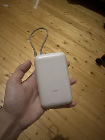 mitone power bank: Xiaomi daşınan enerji bloku – 10 000 mAh - Tutum: 10 000 mAh (arxa — 2