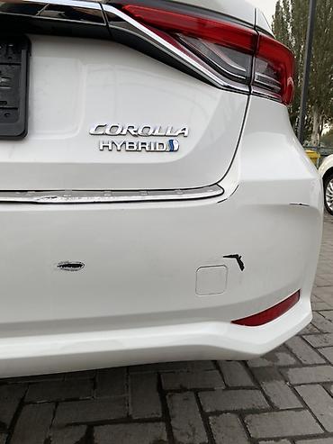 Продажа авто: Toyota Corolla: 2022 г., 1.8 л, Автомат, Гибрид, Седан — 9