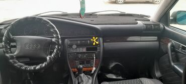авто купля продажа: Audi A6: 1995 г., 2.6 л, Механика, Бензин, Универсал