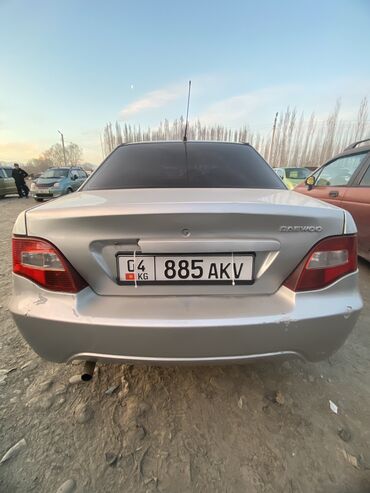 Daewoo: Daewoo Nexia: 2011 г., 1.5 л, Механика, Бензин, Седан