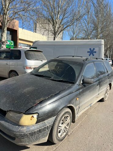 Toyota: Toyota Caldina: 1995 г., 2 л, Автомат, Бензин, Универсал