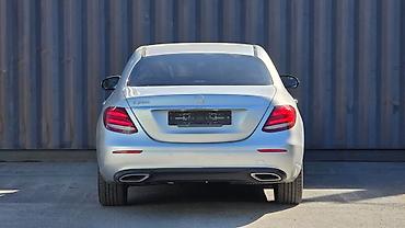 mers 210: Mercedes-Benz E-Class: 2020 г., 2 л, Автомат, Бензин, Седан — 4