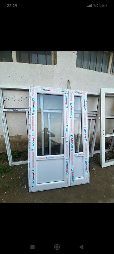 plastic qapi: Yenidi hec bir yere quraşdirilmayib — 1