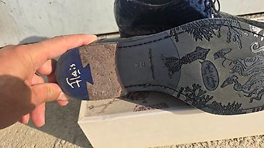 Туфли: Floris van Bommel — это голландский производитель обуви, известный — 11