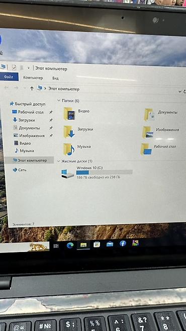 microsoft surface laptop studio: Экран сенсорный. Работает отлично👍👍👍 Lenovo ThinkPad X1 Carbon — — 3