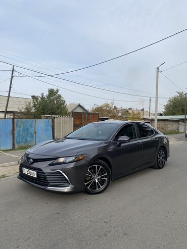 тоёто аристо ищу: Toyota Camry: 2021 г., 2.5 л, Типтроник, Гибрид, Седан