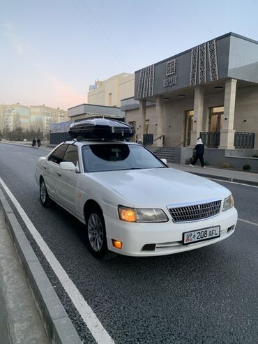 Nissan: Nissan Laurel: 2002 г., 2 л, Автомат — 1