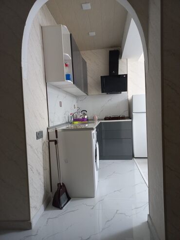 Uzunmüddətli kirayə mənzillər: 2 otaqli mənzil – studiya tipli mətbəx və geniş yataq otağı - Açıq — 13