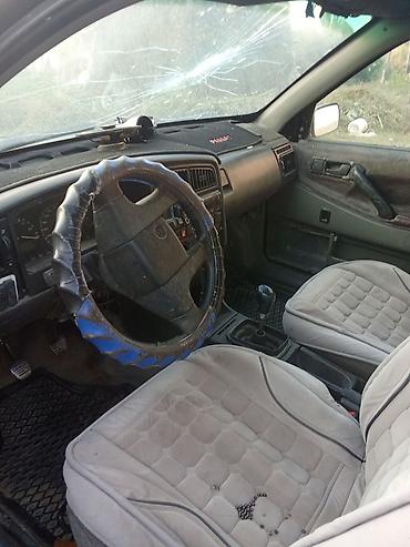 авто полироль: Volkswagen Passat: 1989 г., 1.8 л, Механика, Бензин, Седан — 3