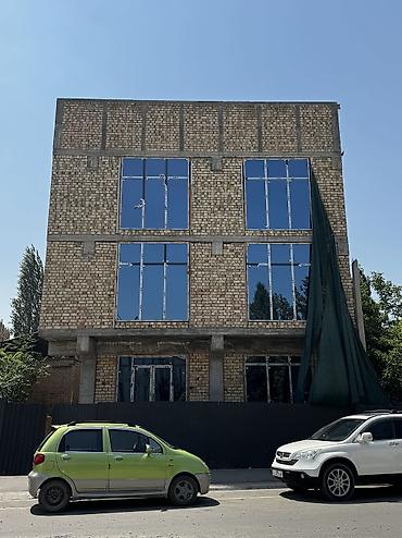 Сдается в аренду новое коммерческое здание. СЕЙЧАС ИДУТ ВНУТРЕННИЕ at lalafo.kg Сдается в аренду новое коммерческое здание. СЕЙЧАС ИДУТ ВНУТРЕННИЕ