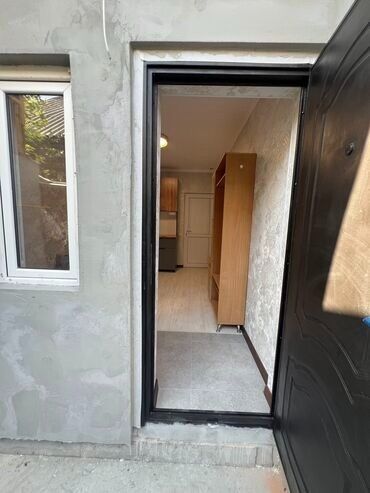 дома в аренду на сутки: 35 м², 1 комната, Подвал, погреб, Забор, огорожен