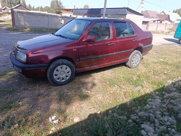 купить бампер на фольксваген пассат б3: Volkswagen Vento: 1994 г., 1.8 л, Механика, Бензин, Седан