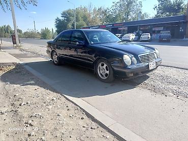 gl x164: Mercedes-Benz E-Class: 2002 г., 2 л, Автомат, Бензин, Седан — 1