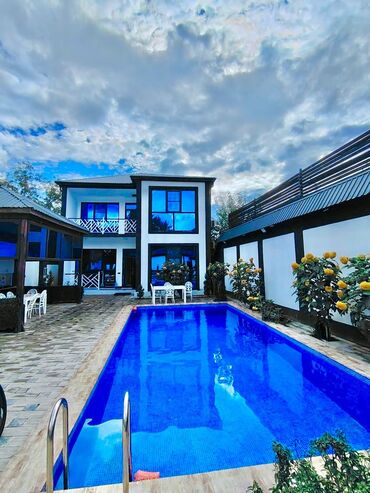 Həyət evləri və villaların satışı: 4 otaqlı, 200 kv. m, Yeni təmirli — 1