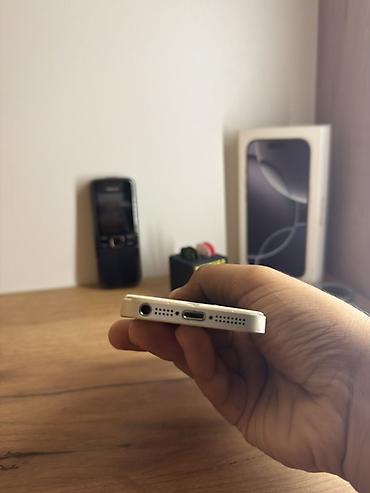 iphone 5c qiymeti: IPhone 5s, 32 GB, Qızılı, Barmaq izi — 10