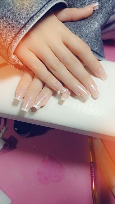 Manikür, pedikür: Manikür, Dırnaq qaynağı — 3