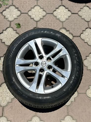 до на колесах: Комплект из 4 колес Toyota: оригинальные литые диски + летние шины — 1