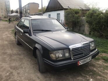 Mercedes-Benz 230: 1990 г., 2.3 л, Механика, Бензин, Седан