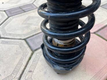 Амортизаторы, пневмобаллоны: Передний амортизатор Mitsubishi Б/у — 3