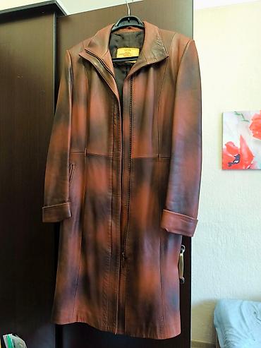 Плащи: Плащ, кожа натуральная, качество 💯 1500с
дублёнка натуралка 3000с — 2