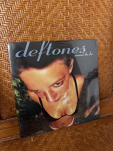 Məhsul: Deftones – “Around the Fur” vinil plağı Təsvir: - Format: 12"