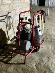 Kompüter, noutbuk və planşetlər: 2 ineyliy 450 azn aşağı yeri var 055 662 05 16 əlaqə nömresi