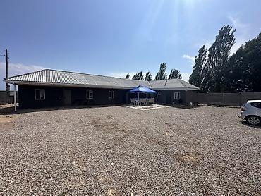 Продажа коттеджей и домов: ТЕЗ АРАДА ЧОН САРЫ ОЙДОН УЙ-КОТТЕДЖ САТЫЛАТ.СУУ,СВЕТ,КЫЗЫЛ КИТЕП БАР.5 — 4